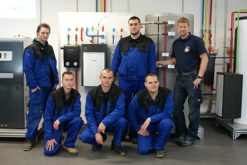 Titelbild zur Veranstaltung Elektrofachkraft für festgelegte Tätigkeiten im SHK-Handwerk